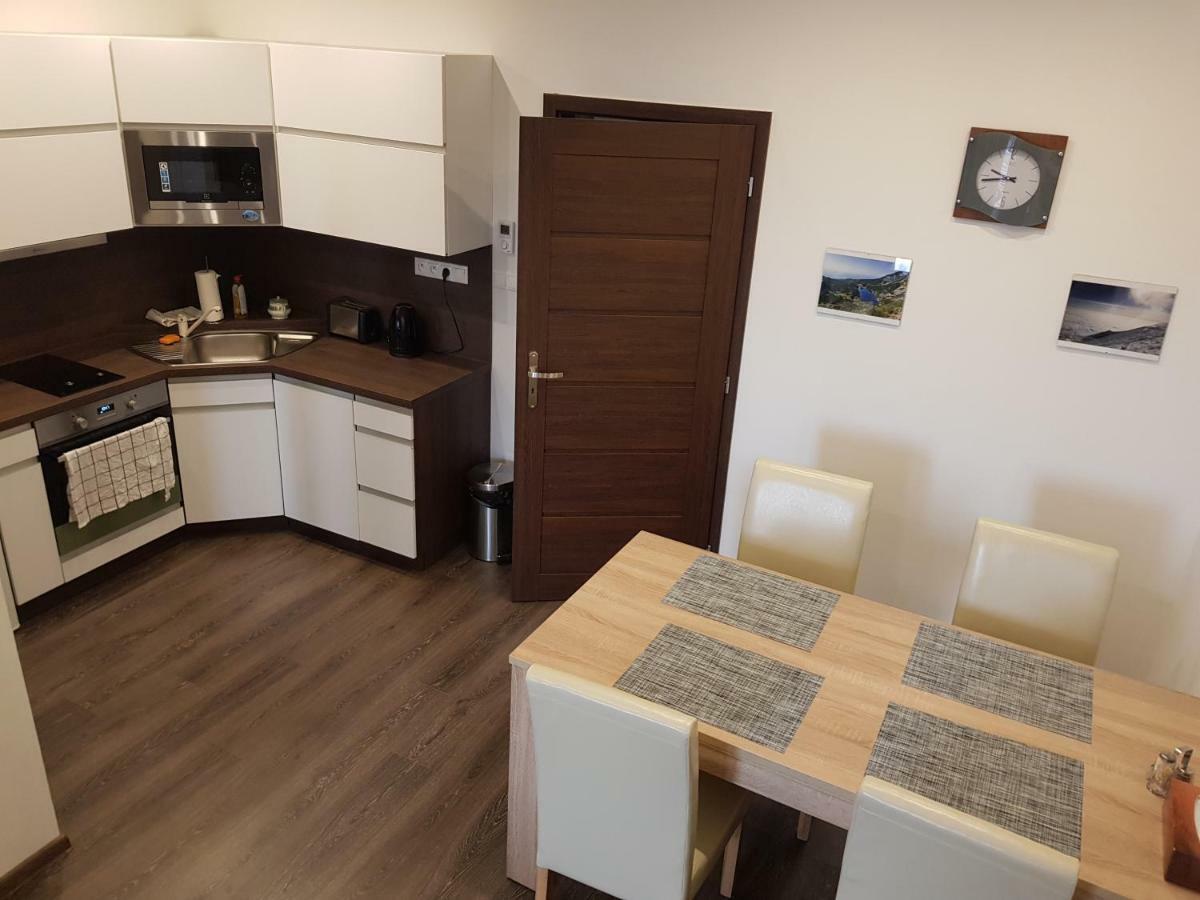 Apartman Pod Stitom タトランスカ・ ロムニツァ エクステリア 写真